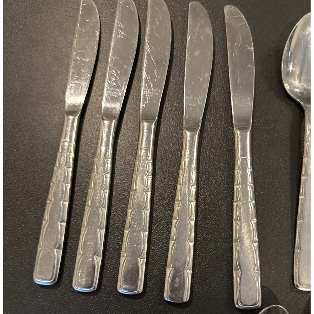 Swagger Reed & Barton Rebacraft  Stainless Steel Korea Flatware 18 Pieces‎ VTG